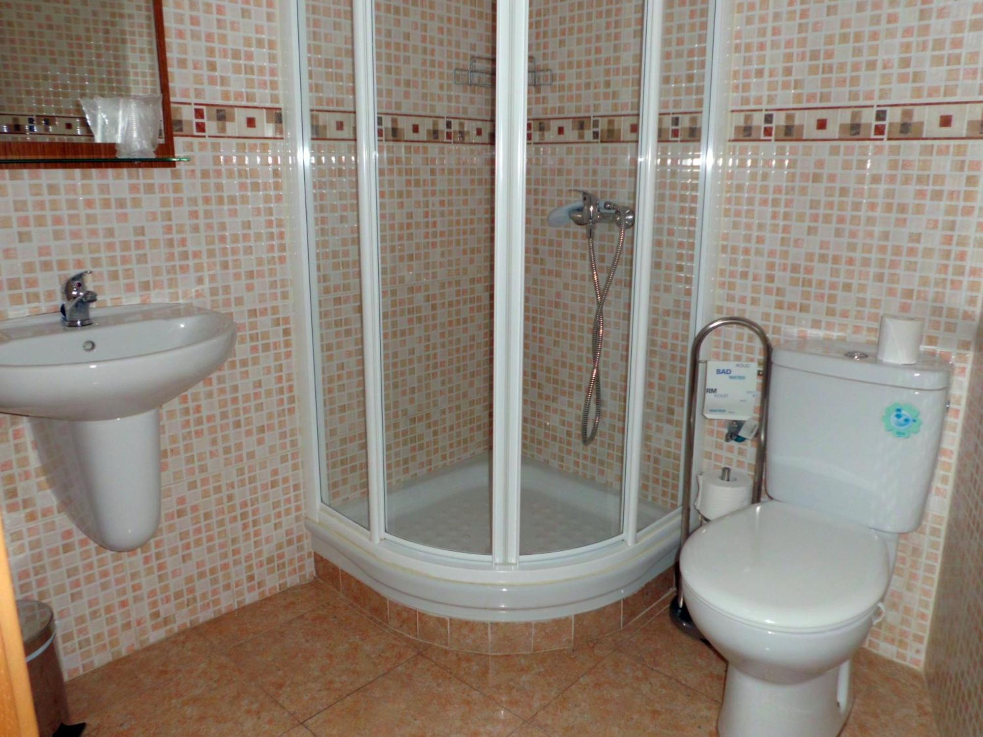 Gasthuis Abastos 2*